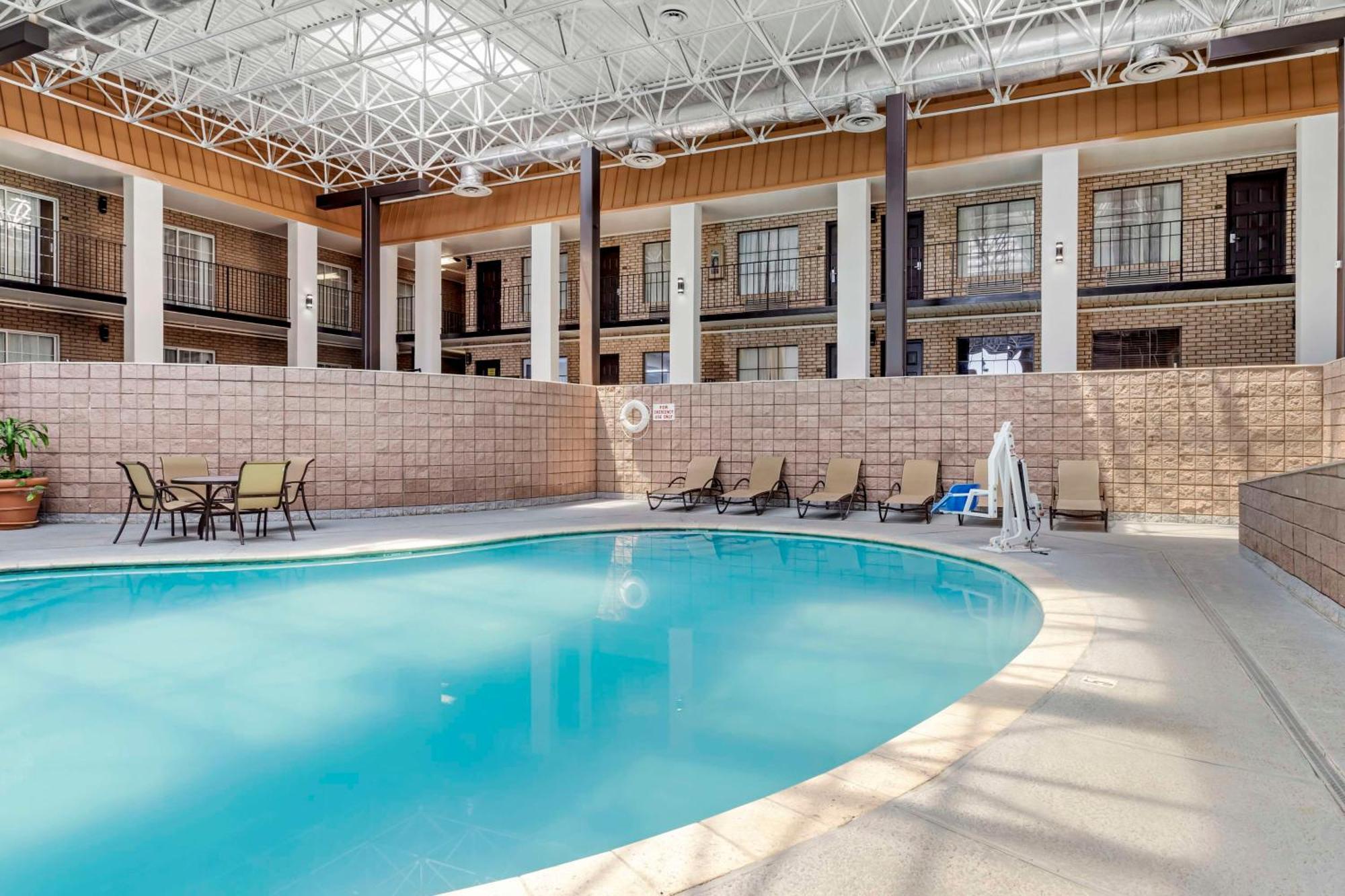 Best Western Of Alexandria Inn & Suites & Conference Center Exteriér fotografie